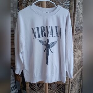 H&M Cream Cream Nirvana Crew Neck Sweater_Med